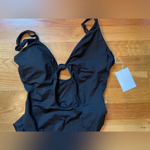 Andie Swim Black Santorini 1 Piece -size M. NWT - Picture 3 of 5